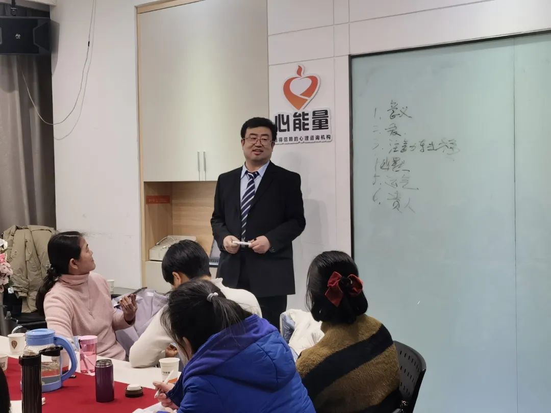 生命在任何情況下都有意義，而你正是賦予它意義的人