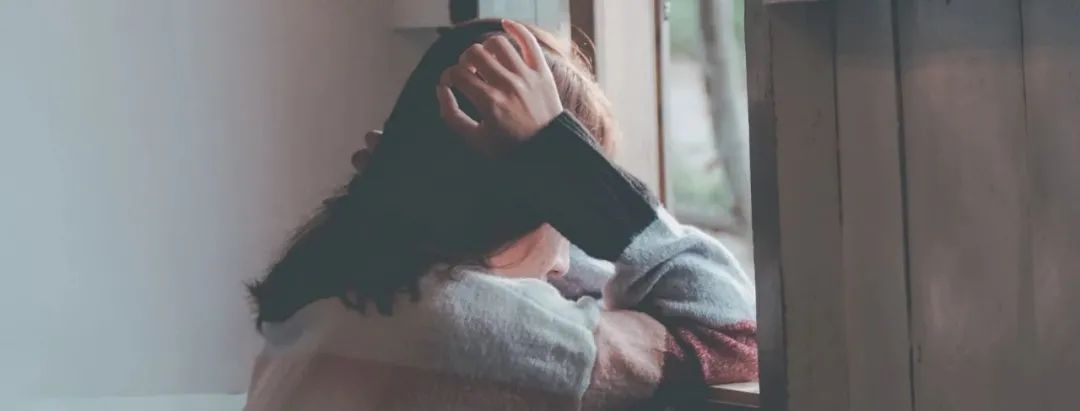 青少年自殺事件的頻繁出現(xiàn)的原因是什么？