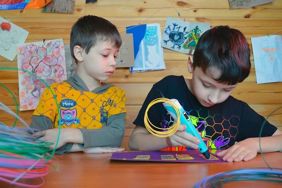 孩子3歲多，總是不愿意分享怎么辦？
