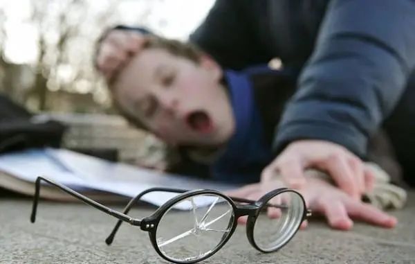 犯罪心理分析：弒母少年為何會(huì)走上犯罪之路？