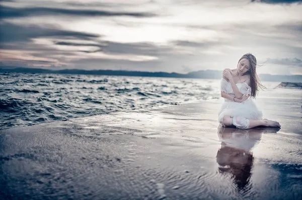 結(jié)婚后依然是個(gè)海王，遇上這樣的老公怎么辦？  