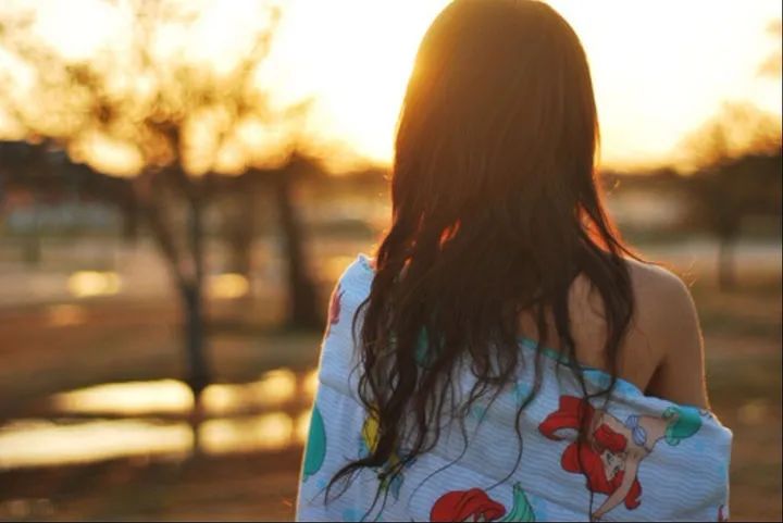 結婚不到半年，發(fā)現不合適應該離婚嗎?  