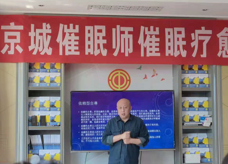 父母的一句話很可能造成我們一生的創(chuàng)傷
