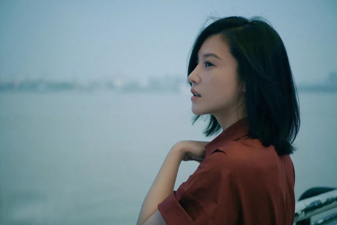 為什么越在乎一個(gè)人越不敢靠近她？