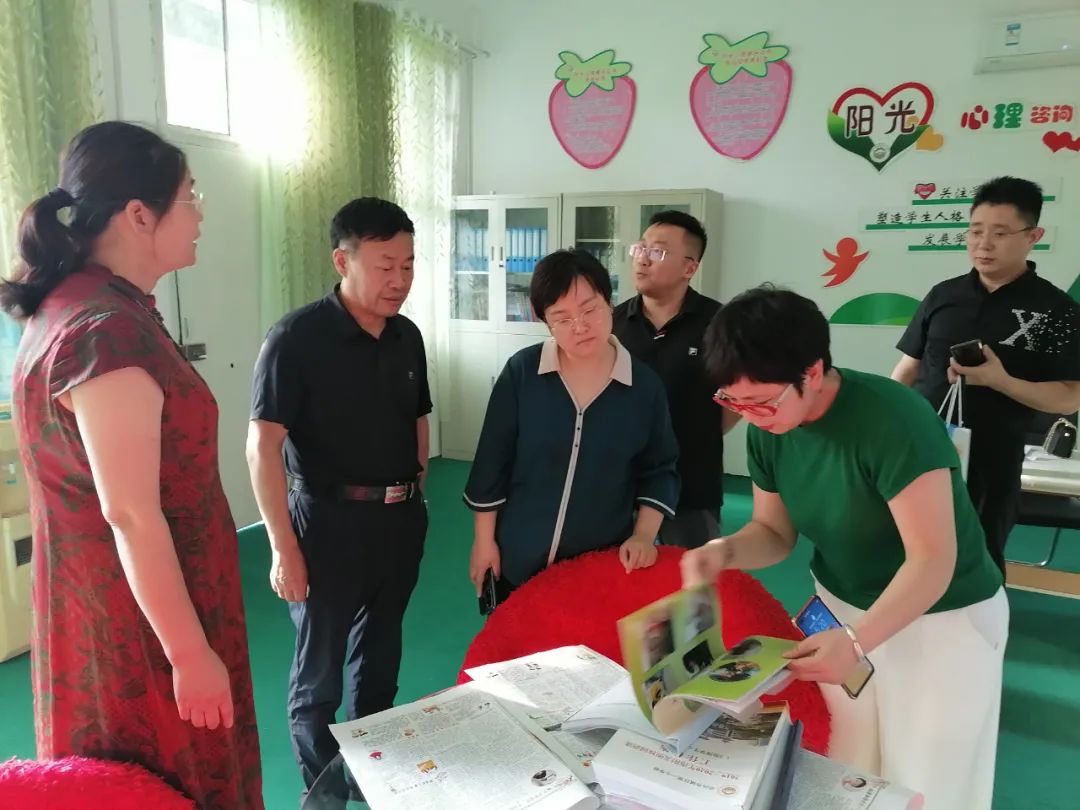關(guān)注中小學(xué)生健康成長(zhǎng)，助力留守兒童心理教育