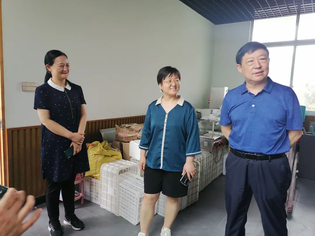 關(guān)注中小學(xué)生健康成長(zhǎng)，助力留守兒童心理教育