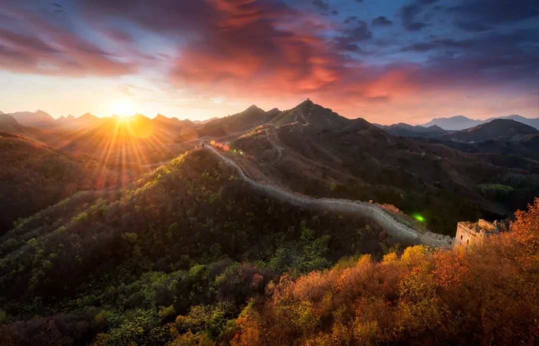 五星紅旗的紅是什么紅？