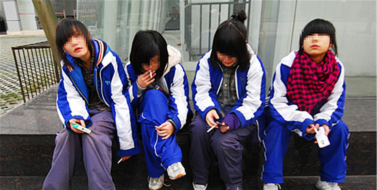 為什么自殺與自殘多發(fā)在青春期的女孩身上？