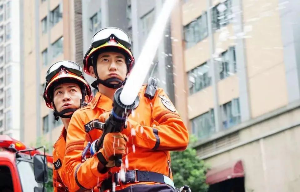 對(duì)一次引發(fā)火宅的就餐經(jīng)歷進(jìn)行心理分析