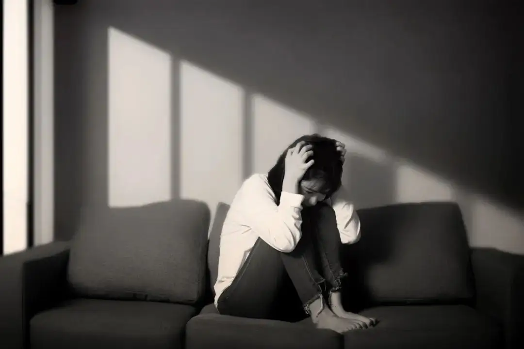 容易情緒失控崩潰的原因是什么