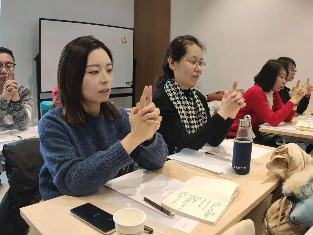 催眠治療需要對心理反應(yīng)更加敏銳