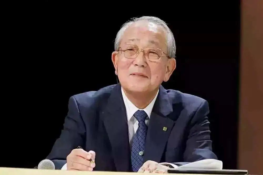稻盛和夫感謝“懶媽媽”：媽媽越懶，孩子越優(yōu)秀