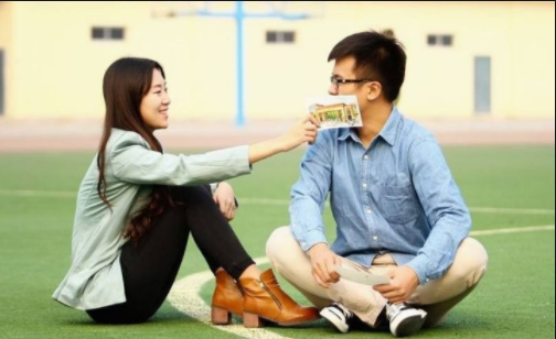 一個男人對你是不是真心的？有這三點就足夠了