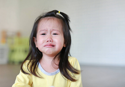 小孩哭泣怎么辦 可以允許小孩子哭嗎