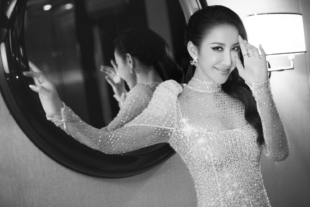 李玟因抑郁癥去世 一代亞洲樂壇天后就此隕落令人震驚與惋惜 